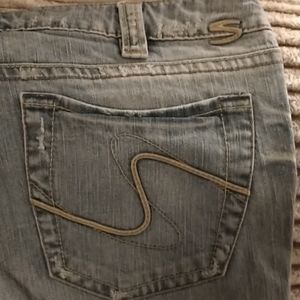Silvers jeans Frances style size 34 legnth 33